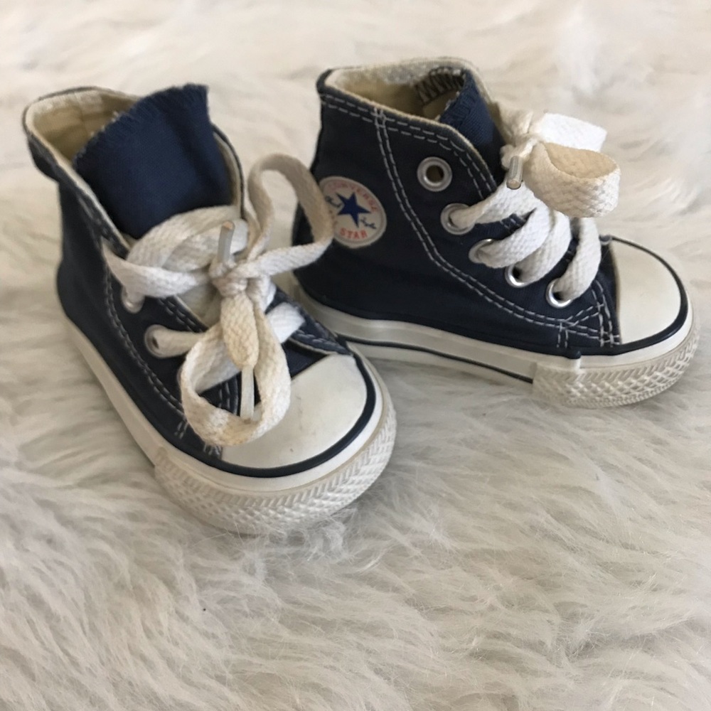 Converse navy blue high tops